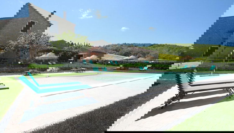 Foto 1 - Belvilla by OYO Tuscan Farmhouse With Private Pool