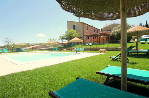 Foto 10 - Belvilla by OYO Tuscan Farmhouse With Private Pool