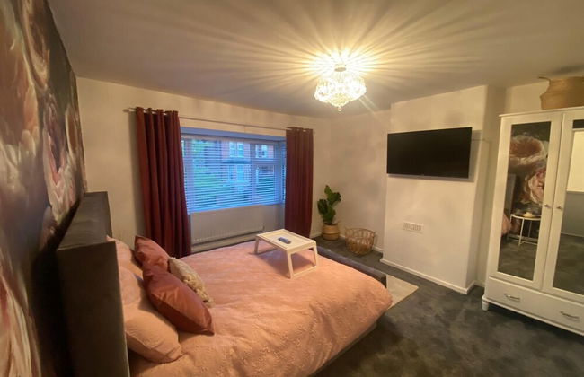 Charming 3-bed House Near Central Manchester - Foto 5