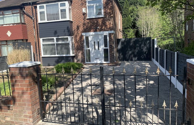 Charming 3-bed House Near Central Manchester - Foto 25