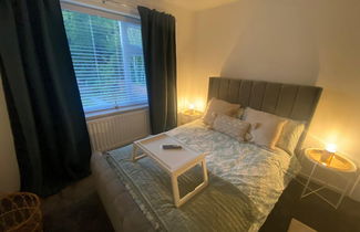 Photo 3 - Charming 3-bed House Near Central Manchester