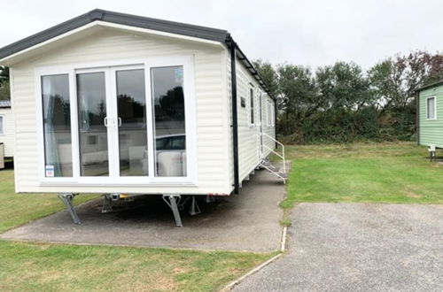 Foto 57 - Exotic 3-bed Caravan at Newquay Holiday Park