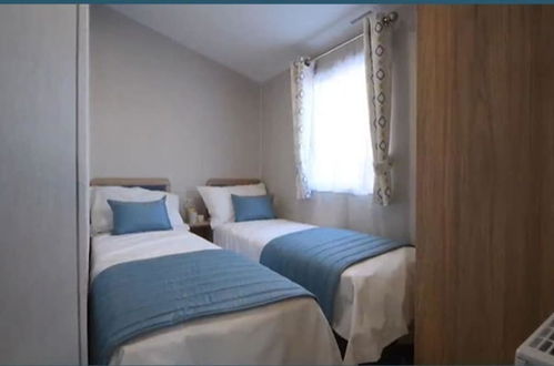 Foto 6 - Exotic 3-bed Caravan at Newquay Holiday Park