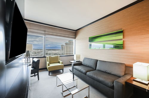 Photo 24 - StripViewSuites at Vdara