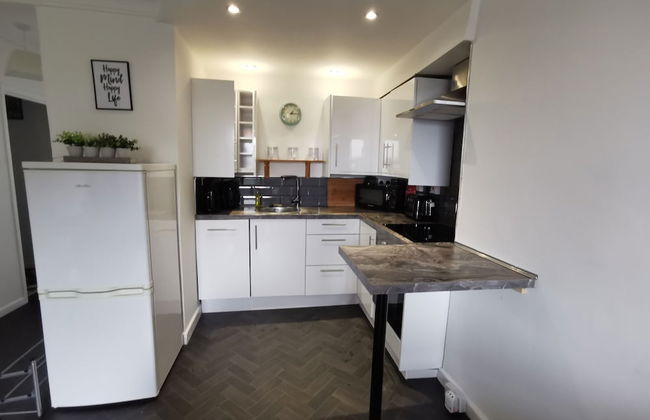 Beautiful 2-bed Seaview Apartment in Plymouth - Foto 5