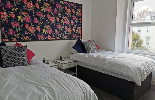 Beautiful 2-bed Seaview Apartment in Plymouth - Foto 4