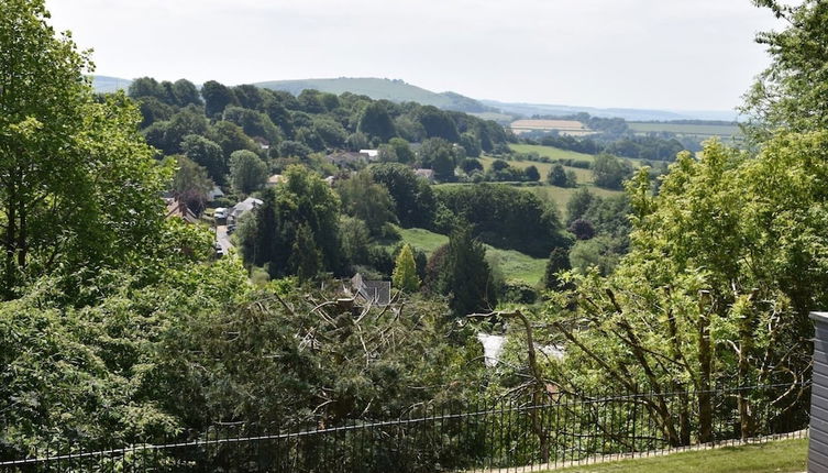 Photo 1 - The View, Charming 2-bed Apartment in Shaftesbury,