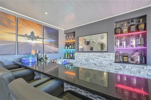 Foto 46 - 1BD Luxury Condo Cocktail Lounge Beautiful Views