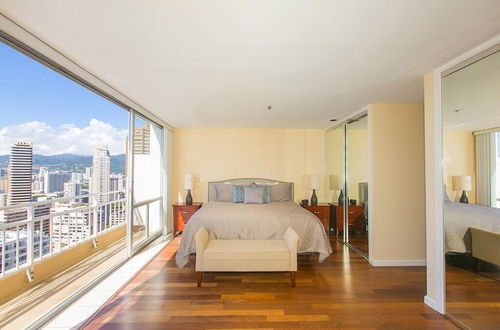 Photo 8 - Spacious One Bedroom Harbor View Condos at Ilikai Marina With Private Balcony