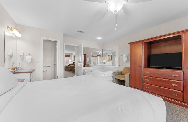 Grand Crowne Resort - Foto 38