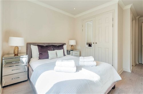 Photo 4 - Stunning 3-bed in the heart of London