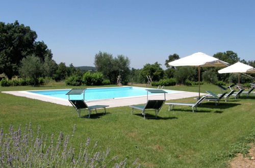 Photo 22 - Farmhouse in Sorano With Swimming Pool, Terrace, Barbecue