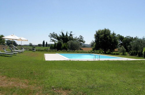 Photo 21 - Farmhouse in Sorano With Swimming Pool, Terrace, Barbecue