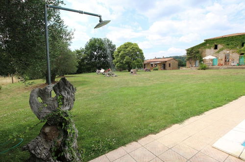 Photo 32 - Farmhouse in Sorano With Swimming Pool, Terrace, Barbecue