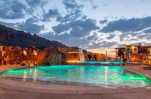 Photo 38 - Sage Creek at Moab Amazing Pool Hot tub