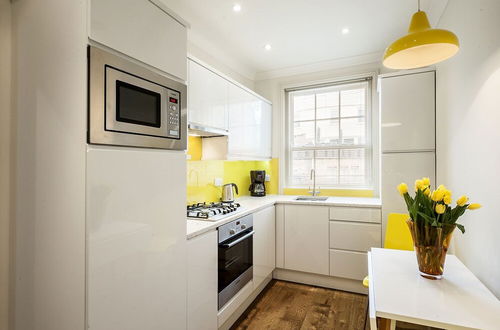 Photo 9 - Chelsea - Sloane Avenue apartments by Viridian Apartments