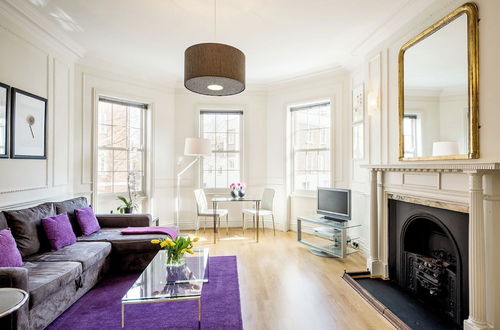 Photo 24 - Chelsea - Sloane Avenue apartments by Viridian Apartments