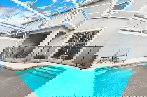 Foto 23 - 4BR Retreat in Champions Gate w/ Private Pool