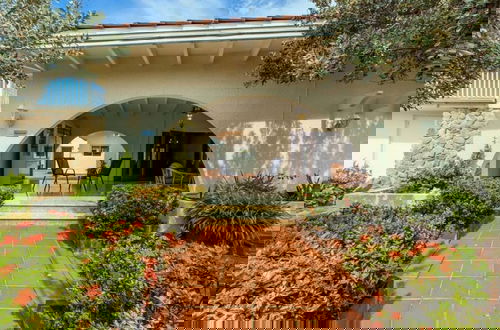 Foto 5 - Villa Allegra Family Vacation Home w Pool BBQ