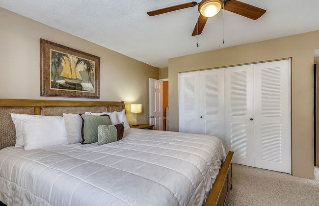 Dolphin Point 202a 2 Bedroom Condo by RedAwning - Foto 7