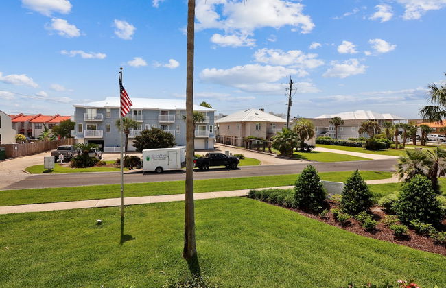 Dolphin Point 202a 2 Bedroom Condo by RedAwning - Foto 30