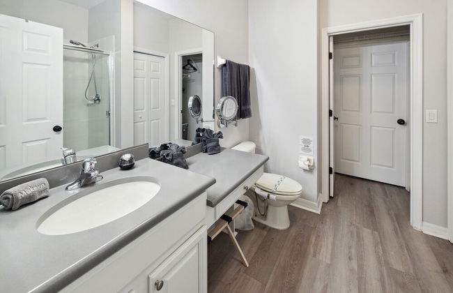 Comfy Disney Themed Oasis 1br Near Parks 1 Bedroom Townhouse by RedAwning - Foto 14