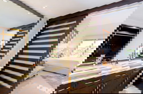Foto 23 - Casa Cielo Ocean View Penthouse 2 Bedroom Condo by RedAwning