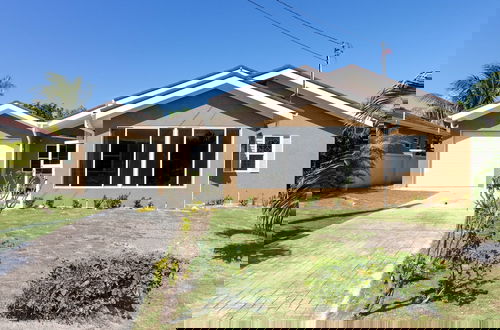 Photo 23 - Areca 3B Oasis Drax Hall lot 221