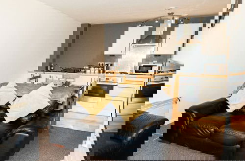Photo 24 - 2 Bedroom Apartment Warrington