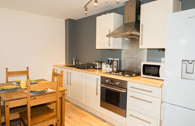 2 Bedroom Apartment Warrington - Foto 14