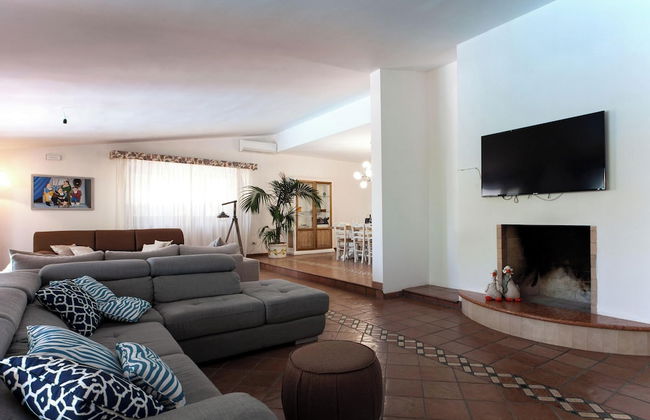 Villa Nice Dream With Pool And Terrace - Photo 18