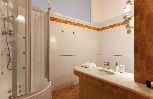 Villa Nice Dream With Pool And Terrace - Photo 20