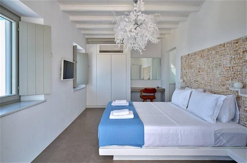 Photo 20 - La Vitalite Luxury Villa Soleil in Paros