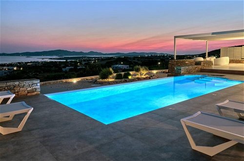 Photo 48 - La Vitalite Luxury Villa Soleil in Paros