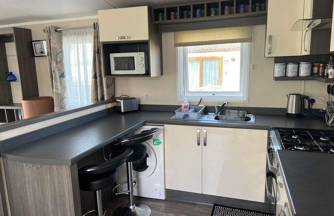 Inviting Luxury 2-bedroom Caravan in Hunstanton - Foto 5