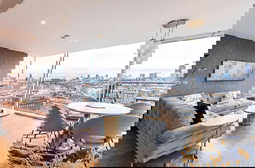 Photo 1 - Stunning London View Flat