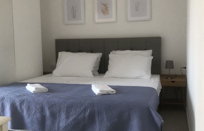 Exclusive Seafront Suites with hot tub - Photo 4