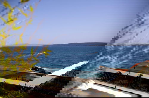 Photo 23 - Exclusive Seafront Suites with hot tub