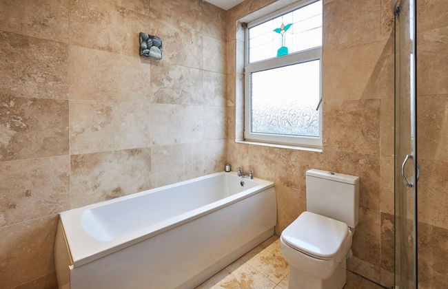 Host Stay Spire View House - Foto 17