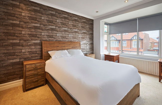 Host Stay Spire View House - Foto 1