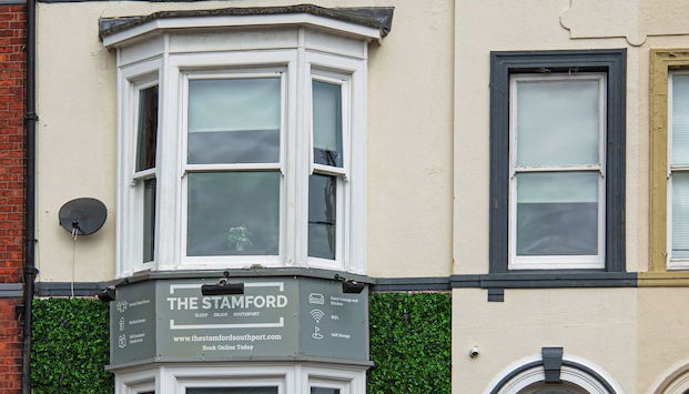 Foto 1 - The Stamford Apartment
