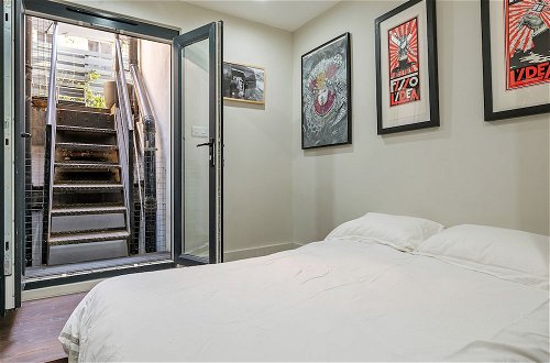 Foto 3 - Period 3-bed Maisonette Next to the City of London