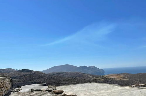 Photo 14 - Rustic Stone House in the Heart of Folegandros