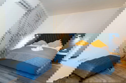 Foto 7 - Aquarius Apartments by DuHomes