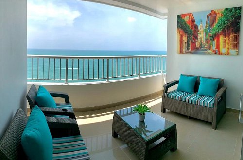 Photo 23 - 2 Bedroom Beachfront Apartment 2p1-al With Pool And Wifi