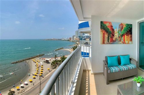 Foto 32 - 2 Bedroom Beachfront Apartment 2p1-al With Pool And Wifi