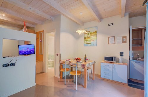 Photo 15 - Blue Apartment Desenzano With Wifi