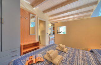 Photo 2 - Blue Apartment Desenzano With Wifi