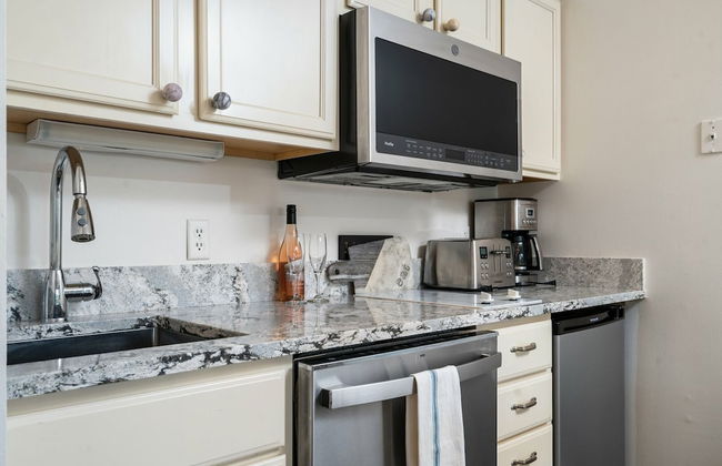The Shores Lake View Condo Unit 5681 - Photo 12