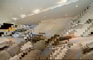 Photo 1 - Serviced Apartments Macclesfield